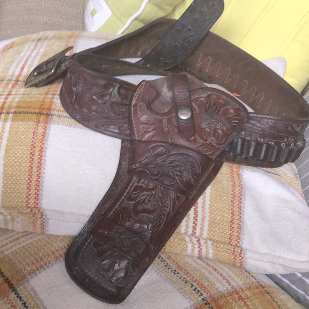 Vintage Visalia tooled cowboy holster tooled leather ranch cowgirl chic rodeo